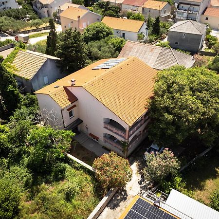 Villa Barbara Oasis Central Suite With Terrace Novalja Exterior foto